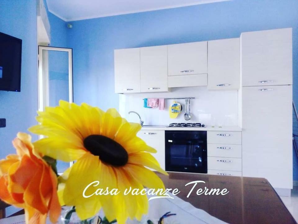 טרמה ויליאטורה Casa Vacanze Terme מראה חיצוני תמונה